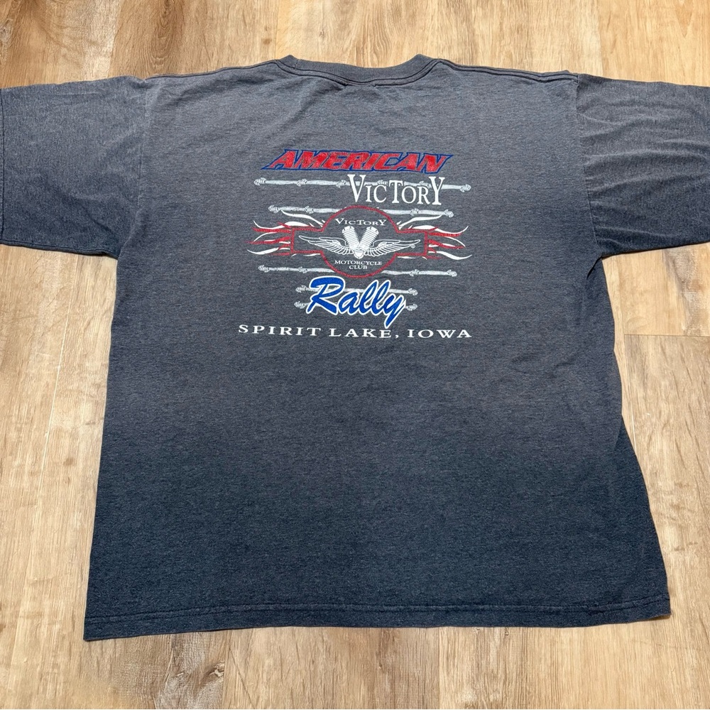 Vintage Victory Motorcycle Rally - Spirit Lake, Iowa Gray T-Shirt XL - Picture 4 of 5